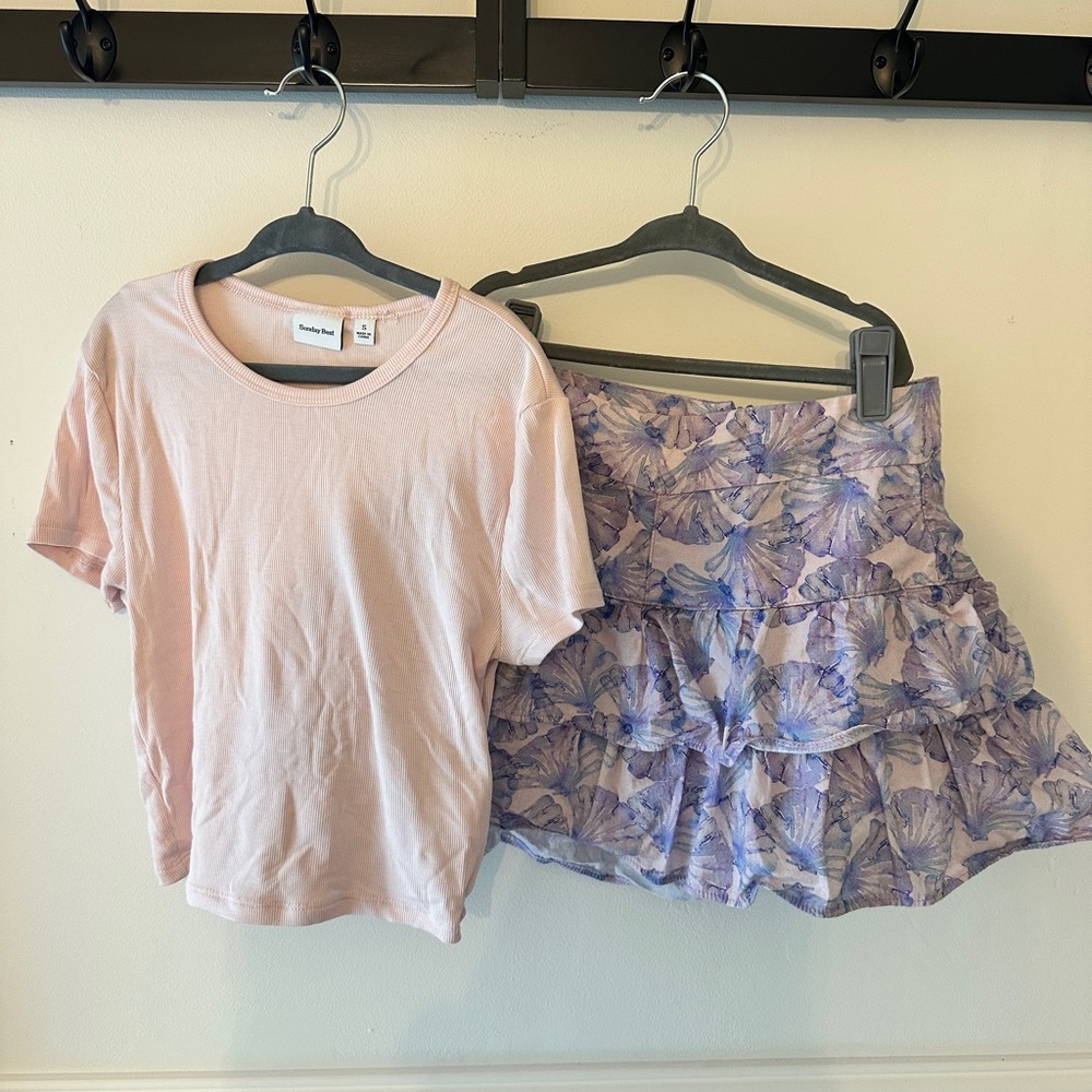 BUNDLE Pink Short Sleeve Tee and floral Skort